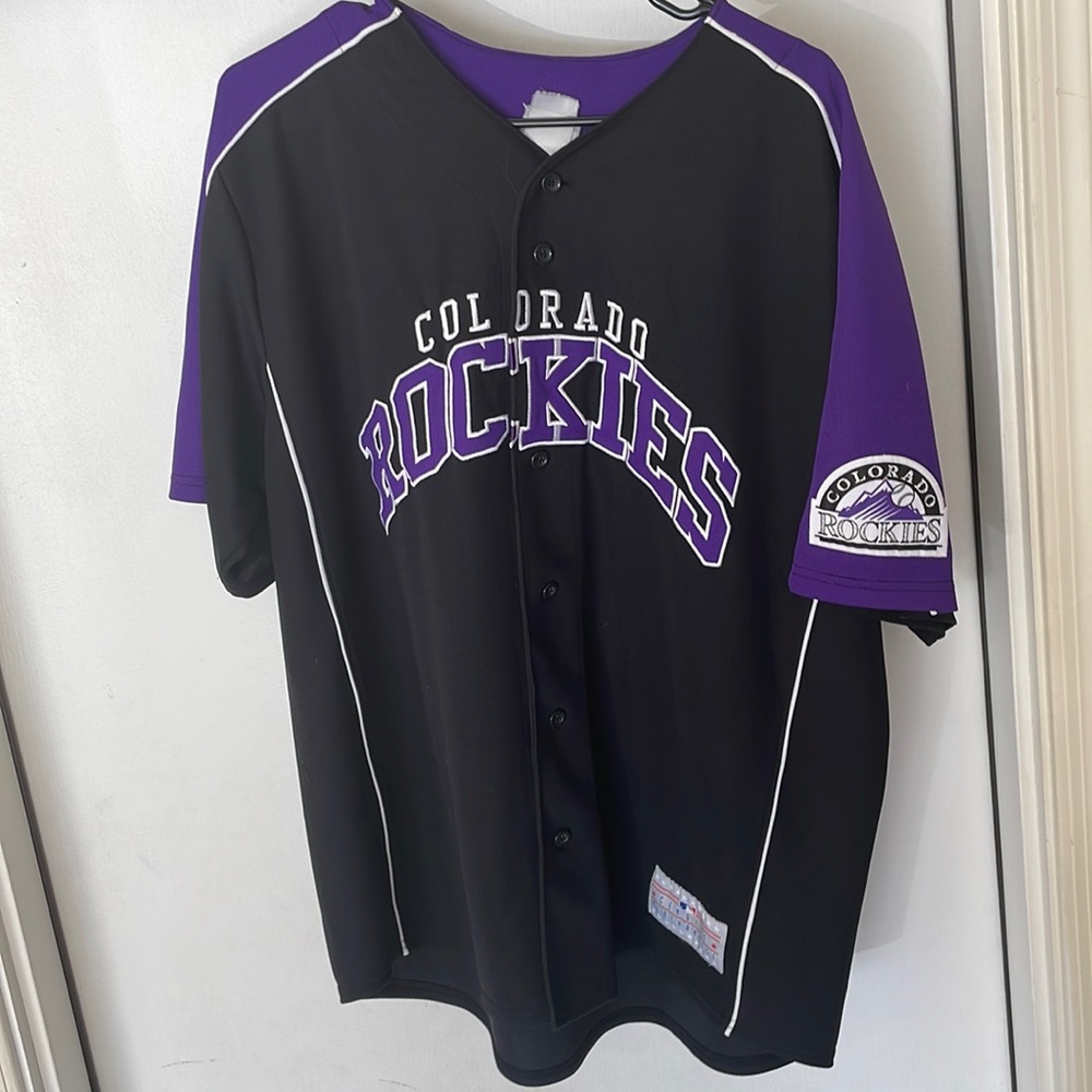 Colorado Rockies button down baseball jersey Hawpe #11 XXL black & purple